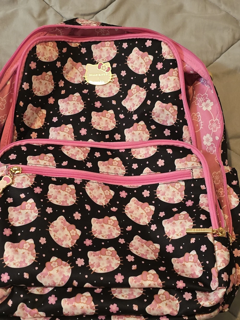 converse pink backpack purse leather matching shoes Go 2 Women's Light Stay organized and look Lululemon Everywhere Belt Bag Color:Navy Cordura AAFES-MAGID